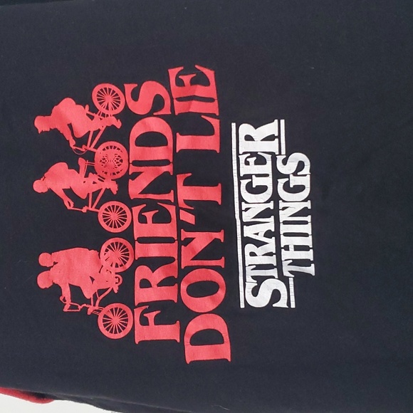 Netflix "Stranger Things" Tank Top. Juniors size S EUC. - Picture 2 of 4